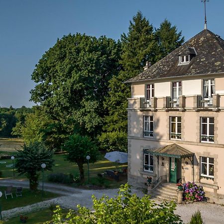 Domaine De La Clauzure Hotel La Roche-Canillac Exterior foto
